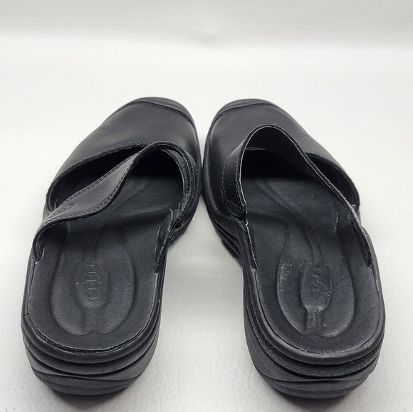 Keen Saratoga Women's sz 7 Mule Black Leather Mary Jane Slide Sandals shoes may  - Picture 4 of 7